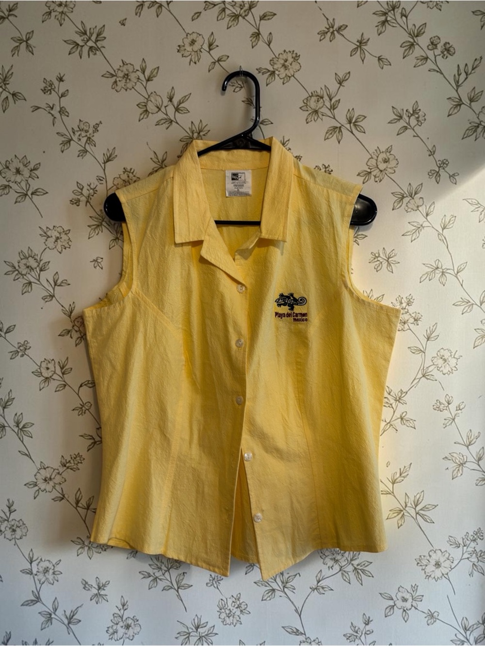Vintage Sleeveless Button-Up Shirt with Mexico  Embroidery